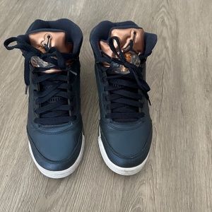 Air Jordan 5 Retro BG Size 5Y Euro 38